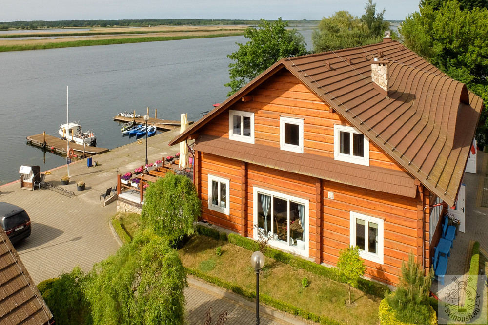 Restaurace Rybaczówka, ostrov Karsibór, Svinoústí